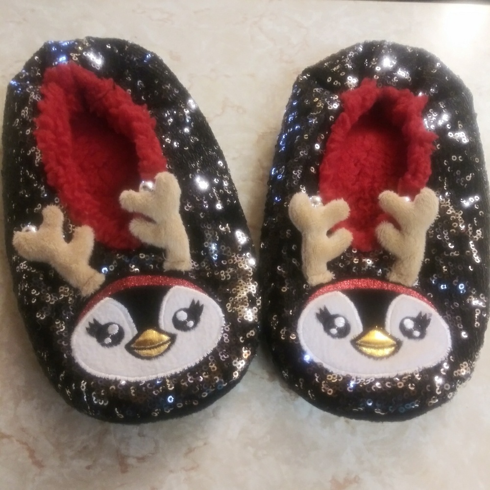 Justice slippers